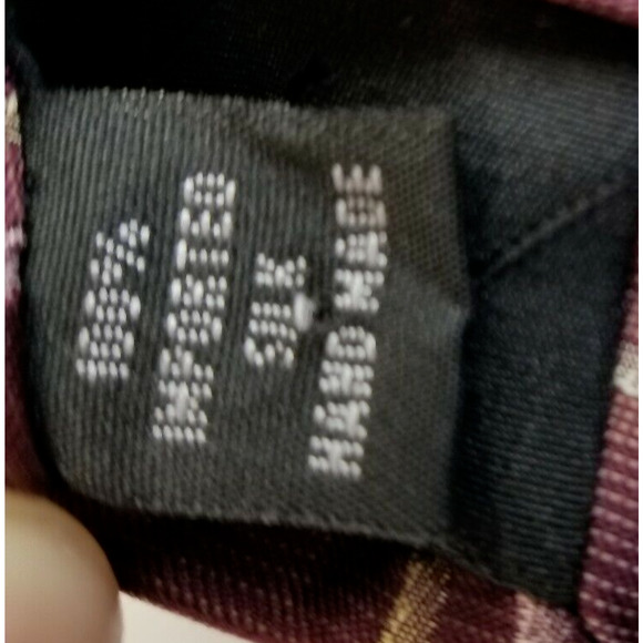 Kenneth Cole Tie New York 100% Silk Handmade Red Gold Silver Diamond - Picture 6 of 7